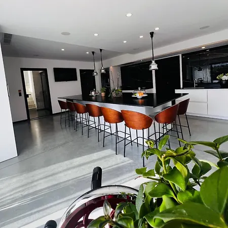 Casa Mare E Macchia Frühstückspension